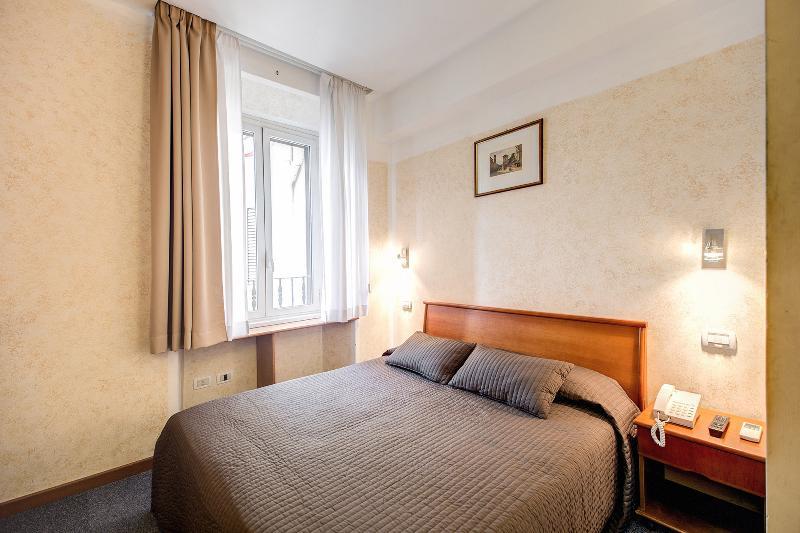 Sallustio Hotel *